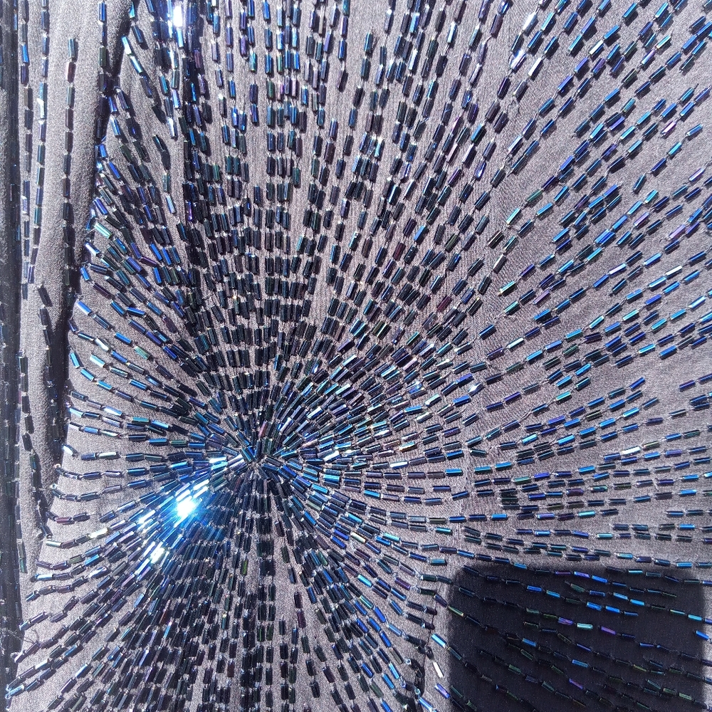 Evening gown - Picture 2 of 3